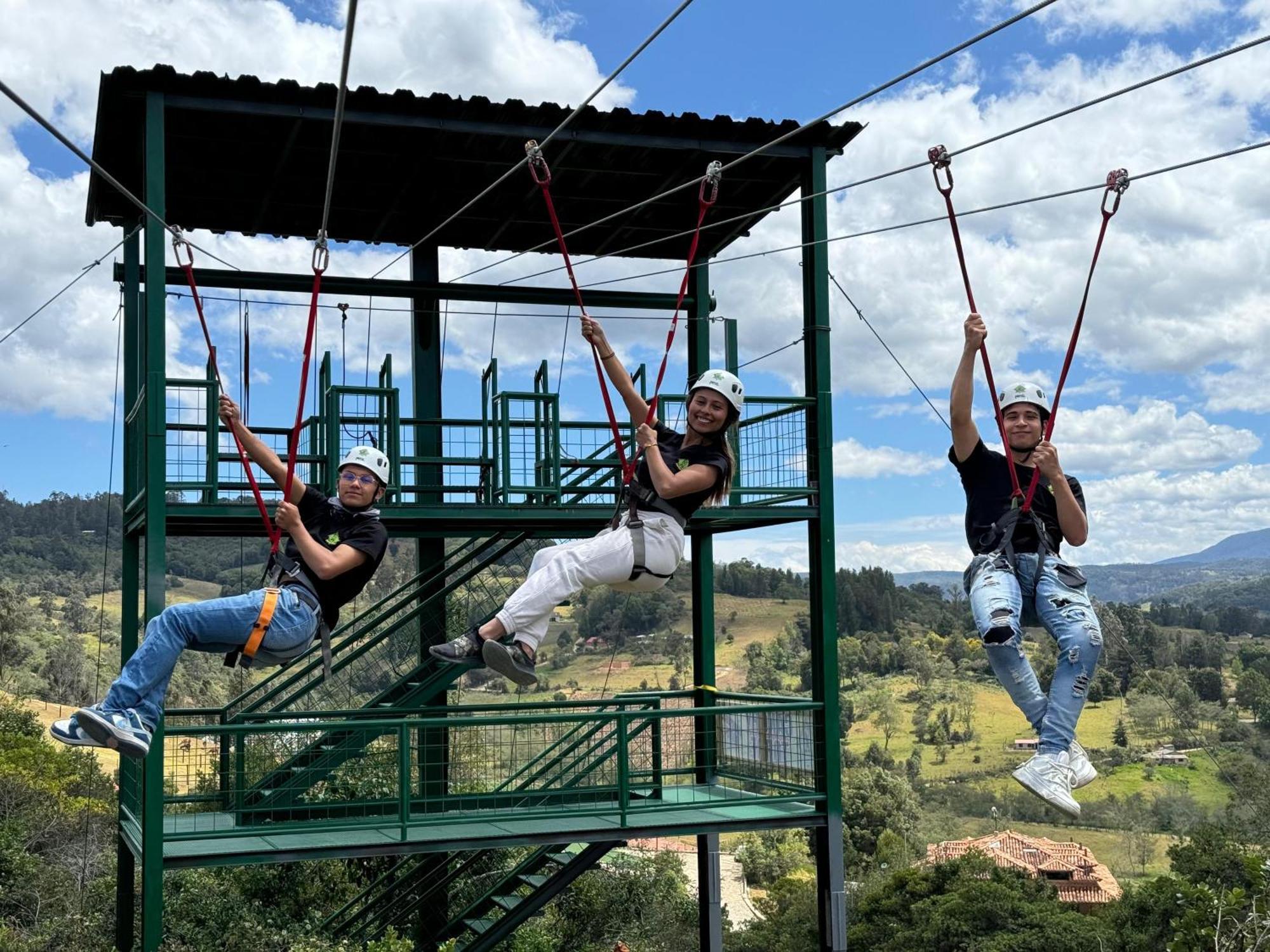 Hotel, Bungalows, Chalet Y Cabanas Aventura Park Villa De Leyva La Periquera Екстер'єр фото